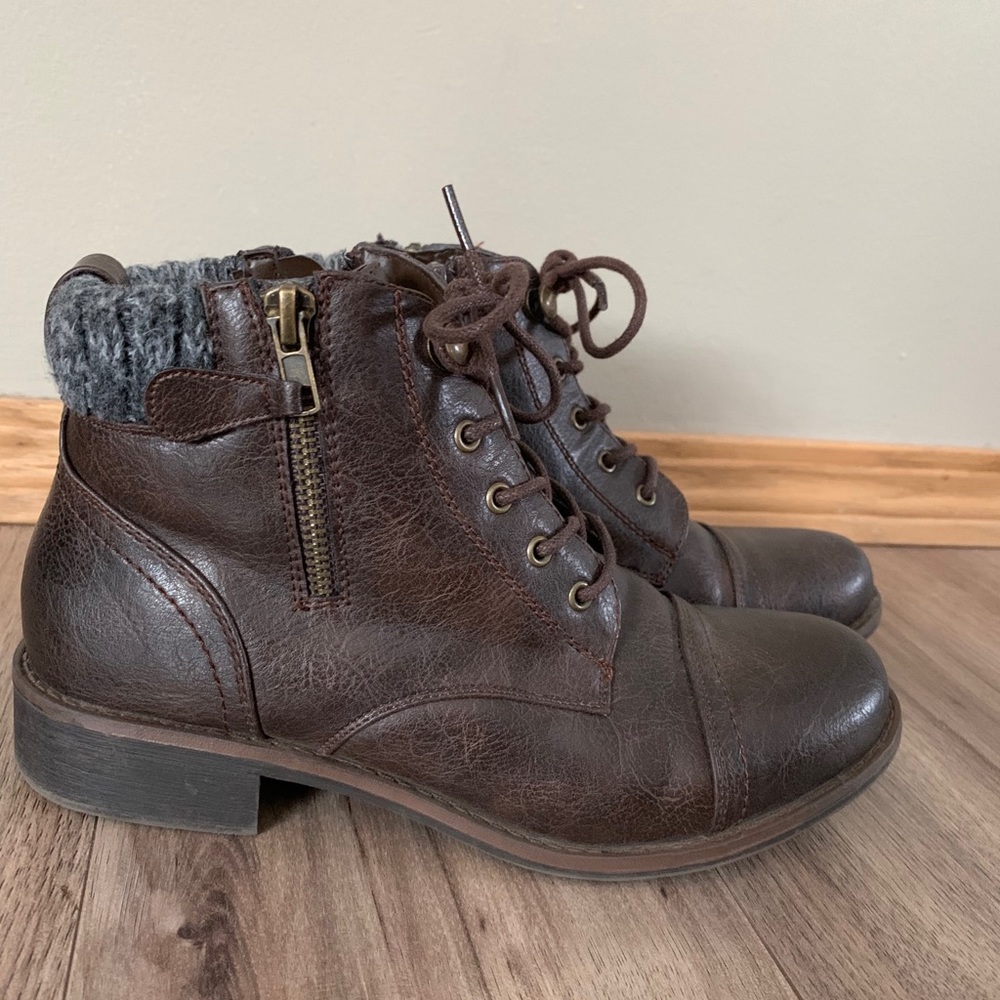 Ankle boots